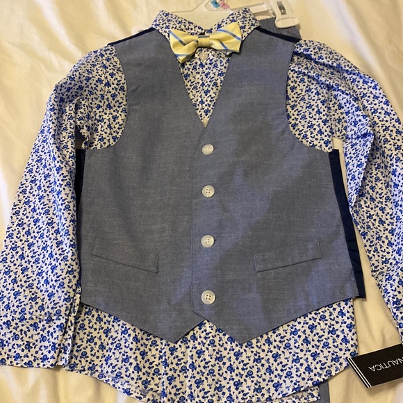 Nautica 4 piece suit - Picture 1 of 6